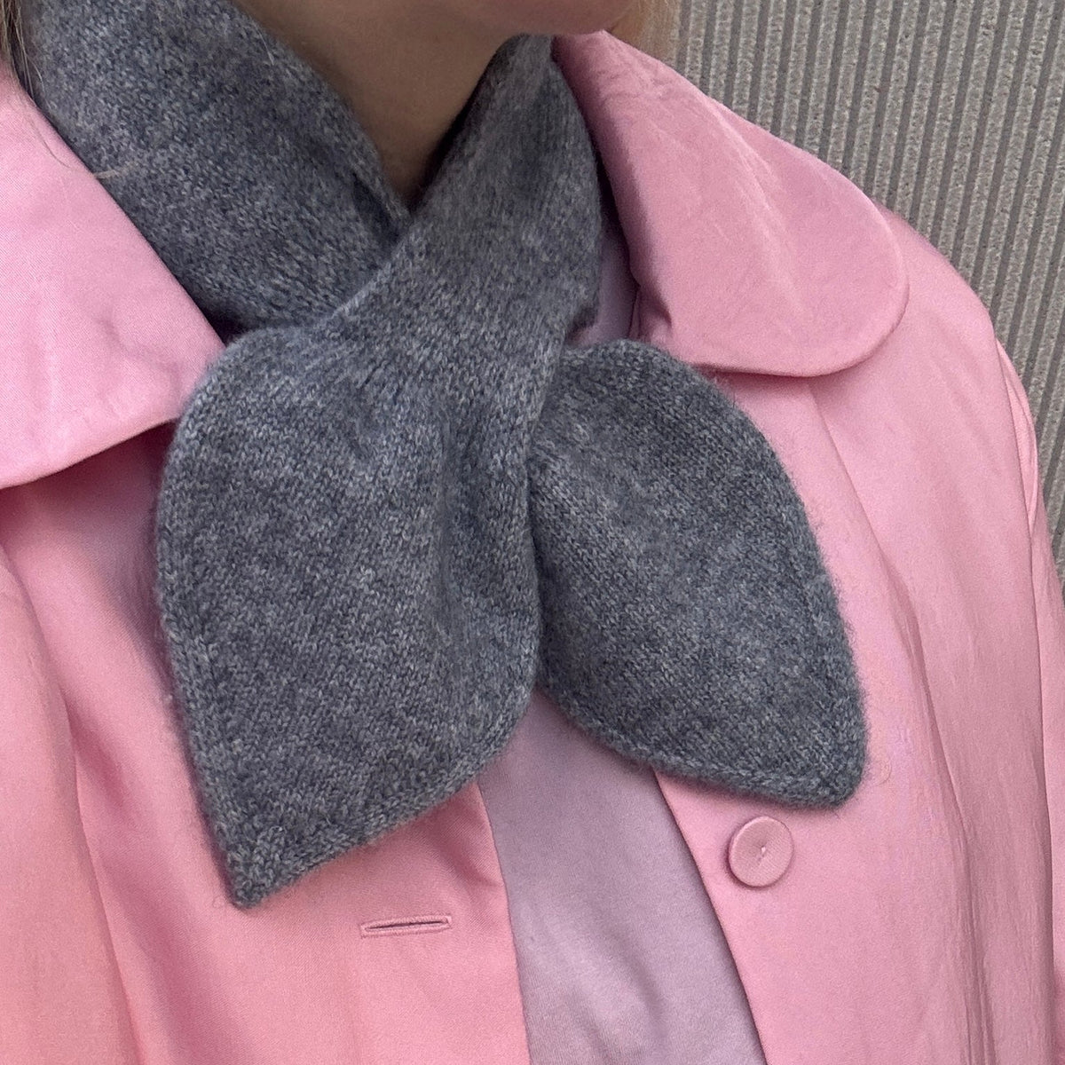 grey cashmere scarf